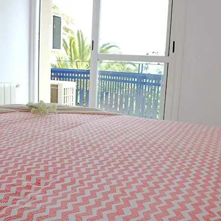 Rosella La Marina Apartment *